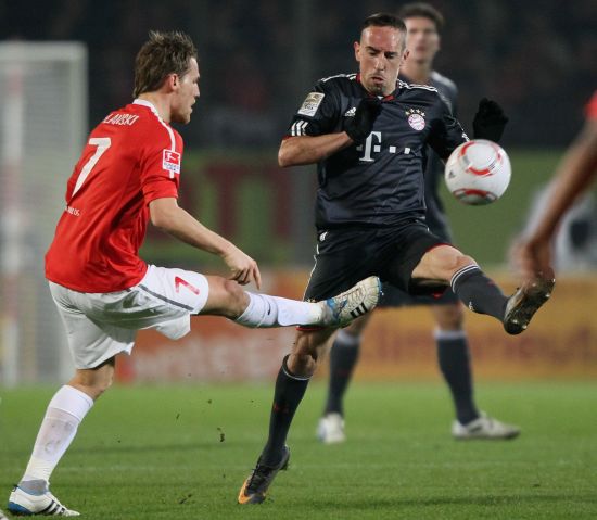 他们目前是 他们目前是