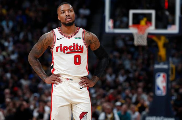 配备专业的 配备专业的