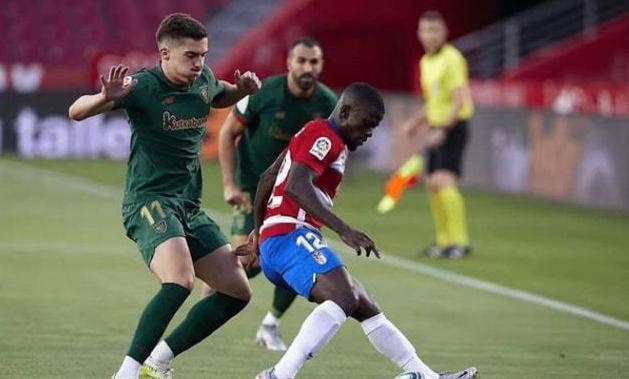 为主的中场 为主的中场