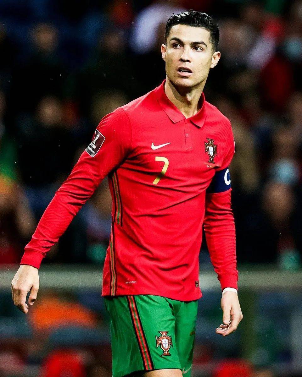 转会市场中 转会市场中